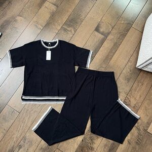 Black and White sweater set New